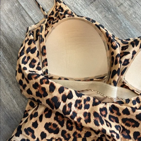 Summersalt Marina Leopard One Piece Swimsuit Size 6